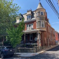 325 W Lemon St